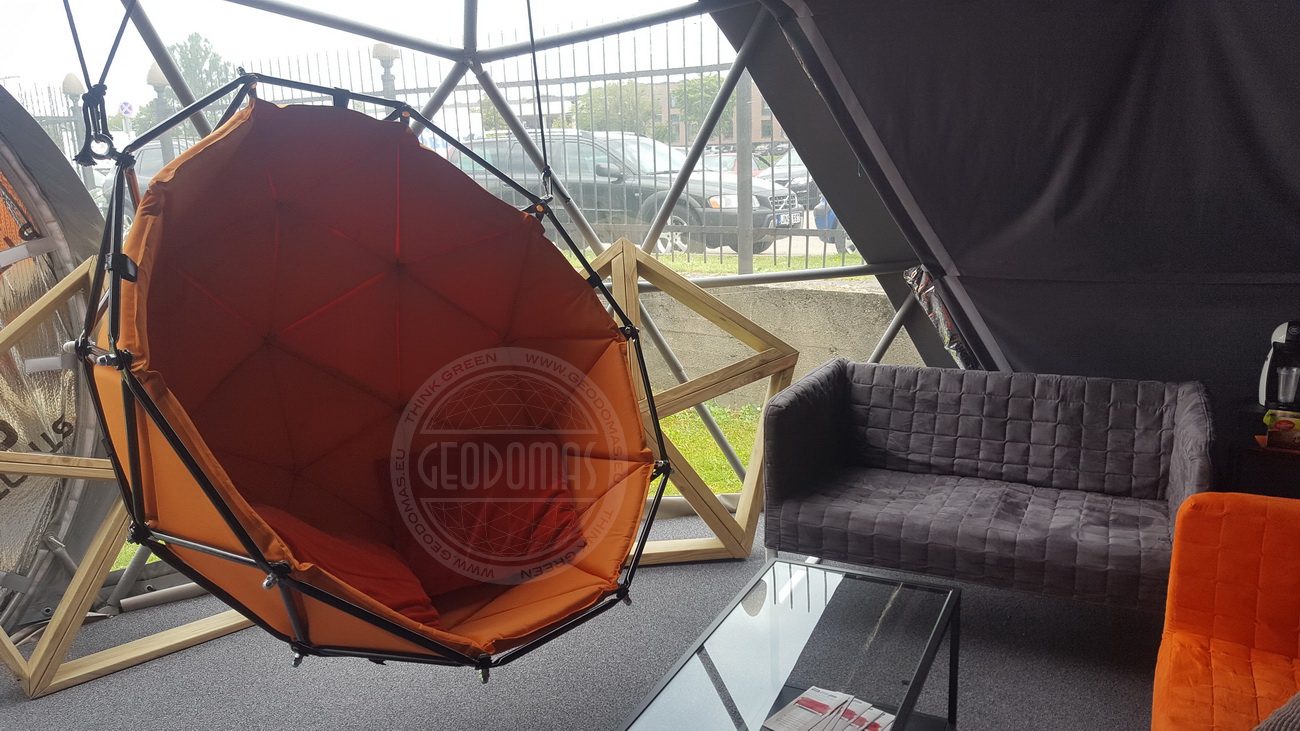 Geodesic Hanging Lounger Ø1,2m | Indoor & Outdoor Use